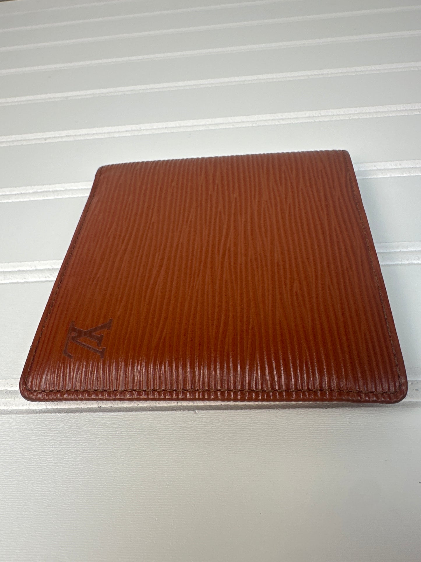 Pre-owned LOUIS VUITTON Epi Bi-fold Wallet Tan Brown _190-3