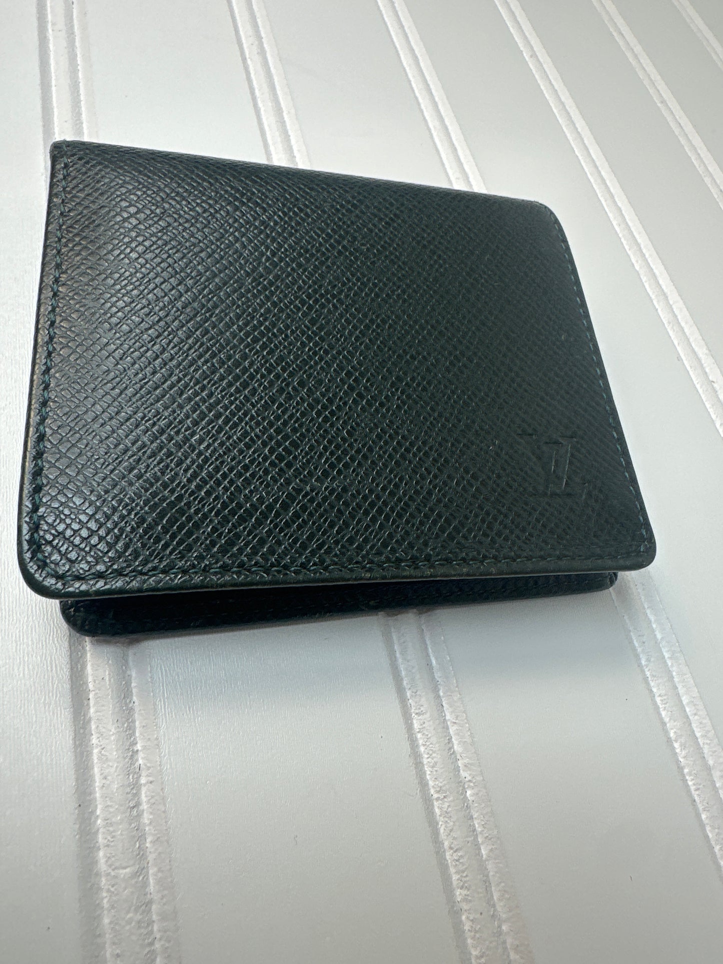 Pre-owned LOUIS VUITTON Bi-fold Wallet Green Leather _190-4