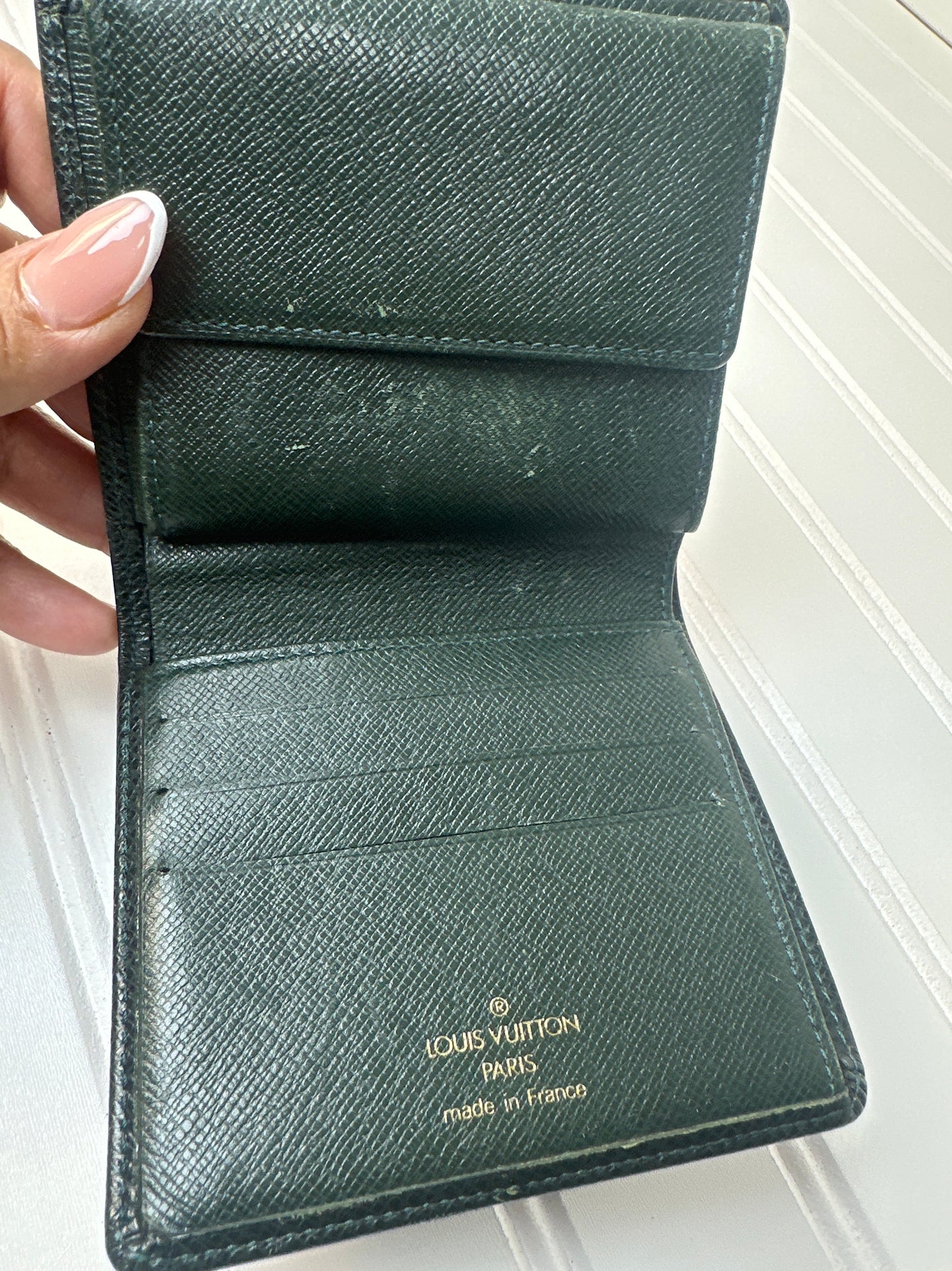 Pre-owned LOUIS VUITTON Bi-fold Wallet Green Leather _190-4
