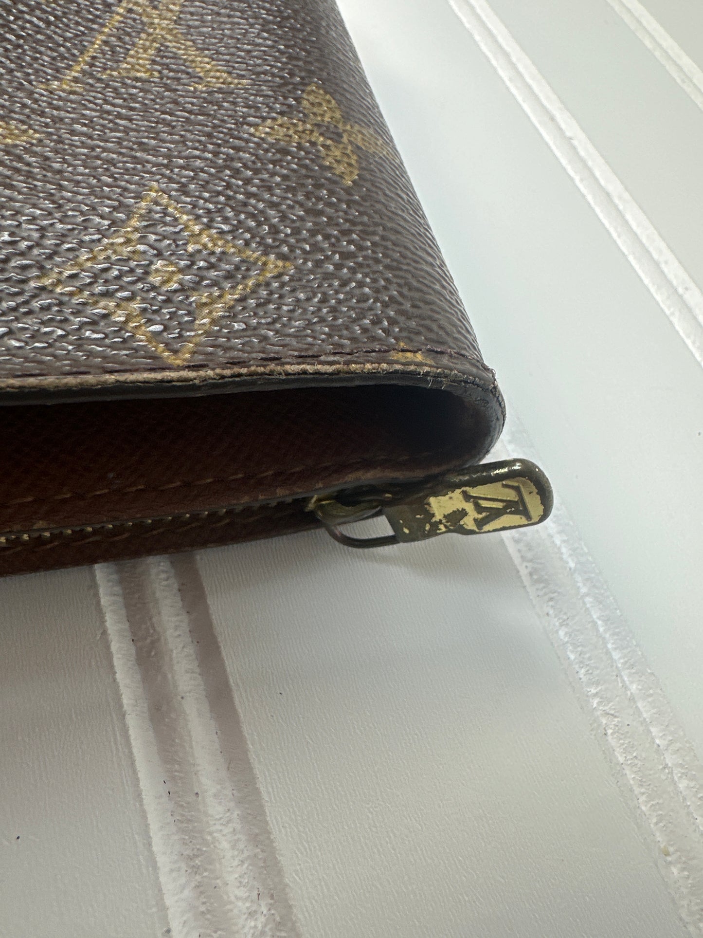 Pre owned LOUIS VUITTON Monogram Compact Bi-fold Zippy Wallet _191-2