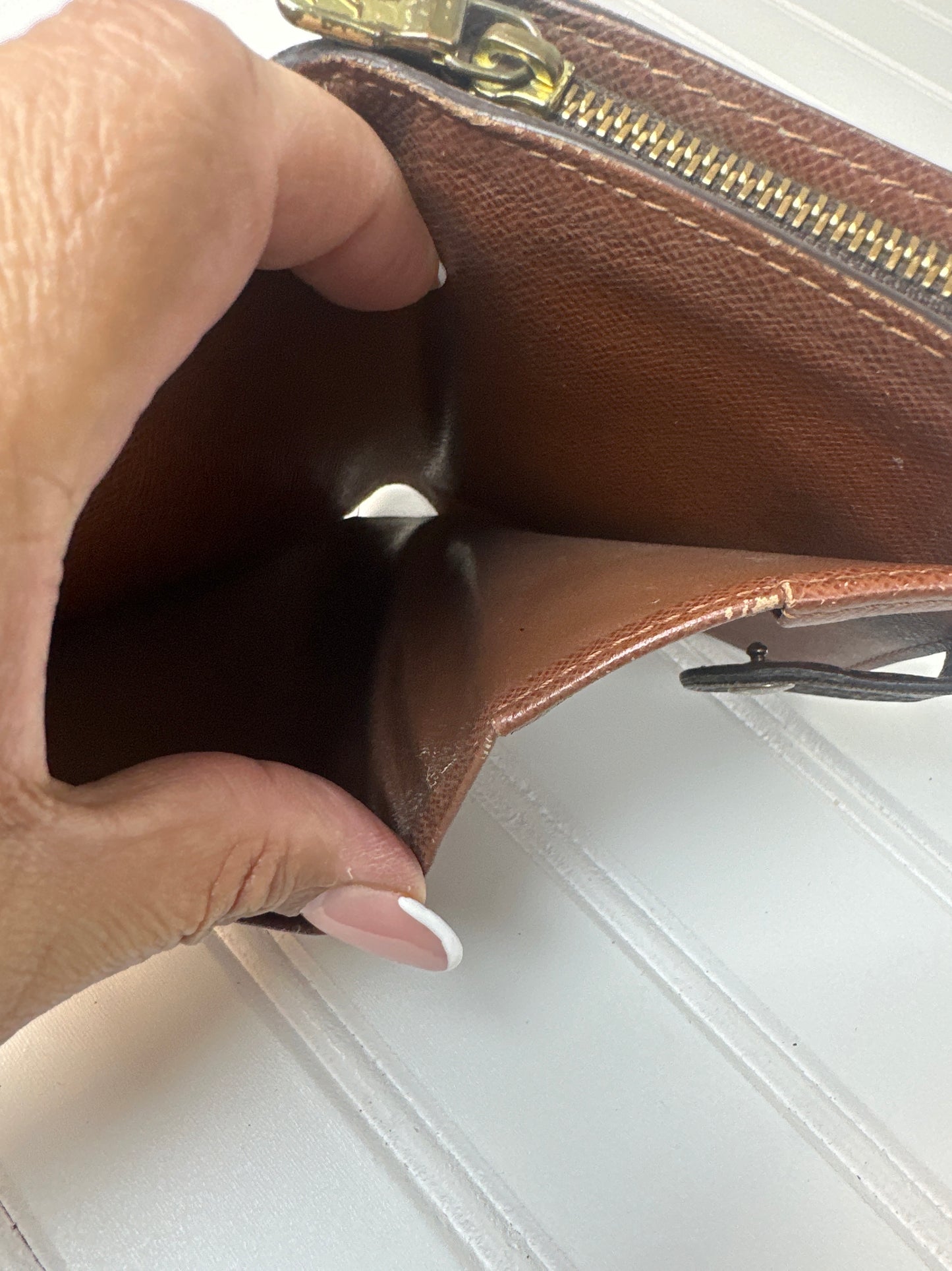 Pre owned LOUIS VUITTON Monogram Compact Bi-fold Zippy Wallet _191-2