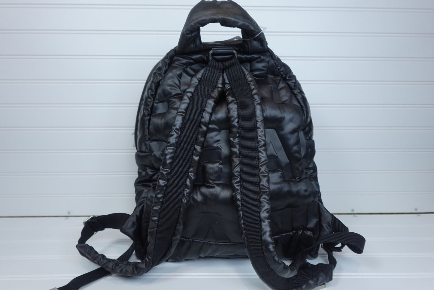 Preowned CHANEL Doudoune Backpack Black _ 249