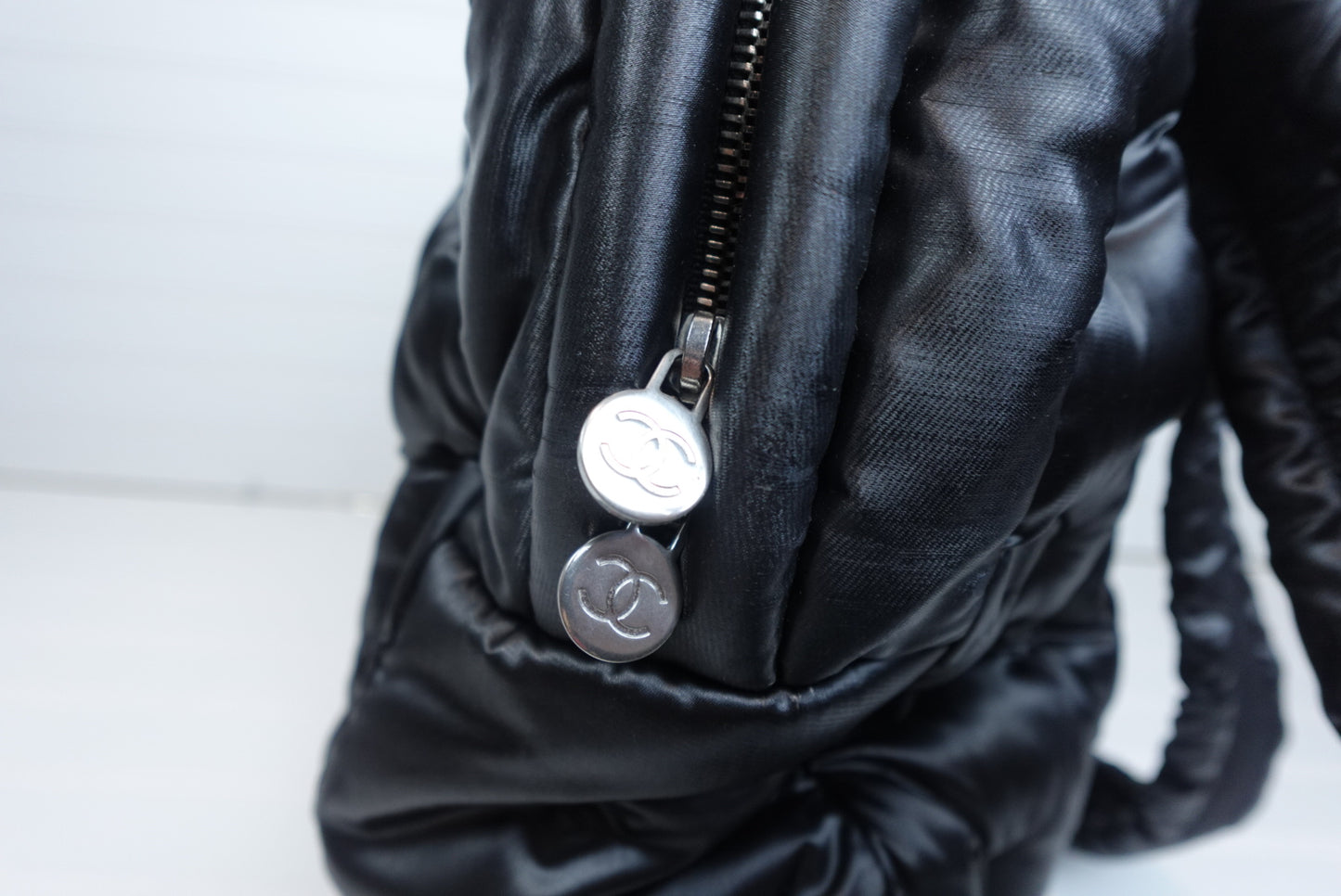 Preowned CHANEL Doudoune Backpack Black _ 249